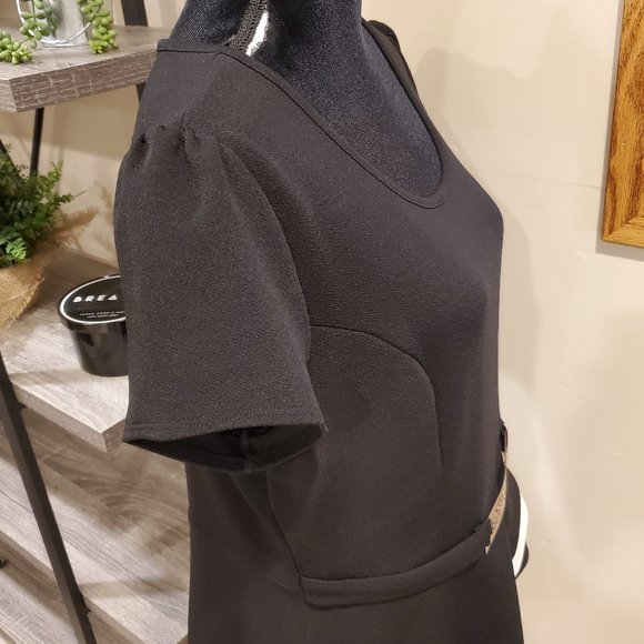 Black Cap Sleeve Top by sof  With Metal Accent - Picture 5 of 8